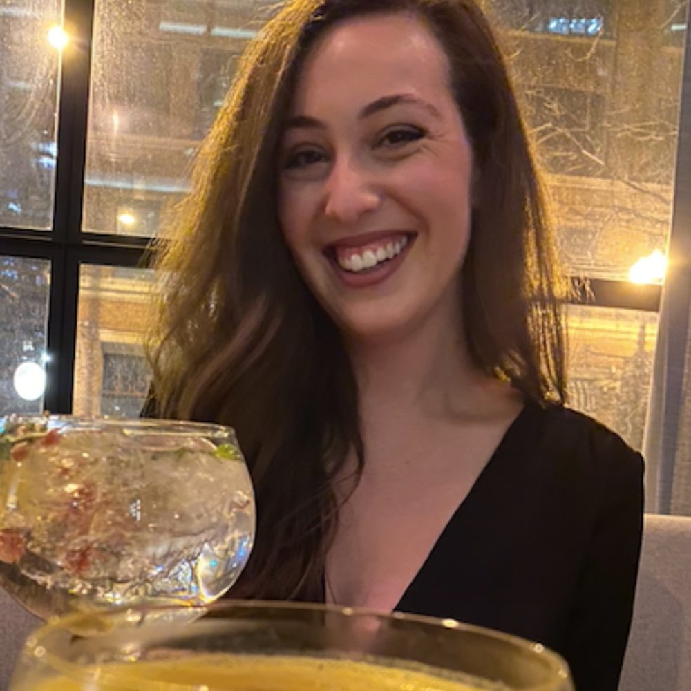 Meet your Posher, Andrea